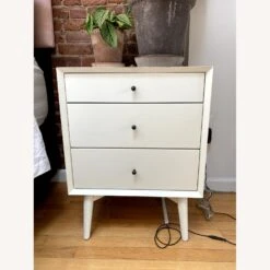 West Elm Mid-Century Side Table (20.5") 9 West Elm Mid-Century Side Table (20.5") -Othee Home Shop 1500 1500 frame 0 3011