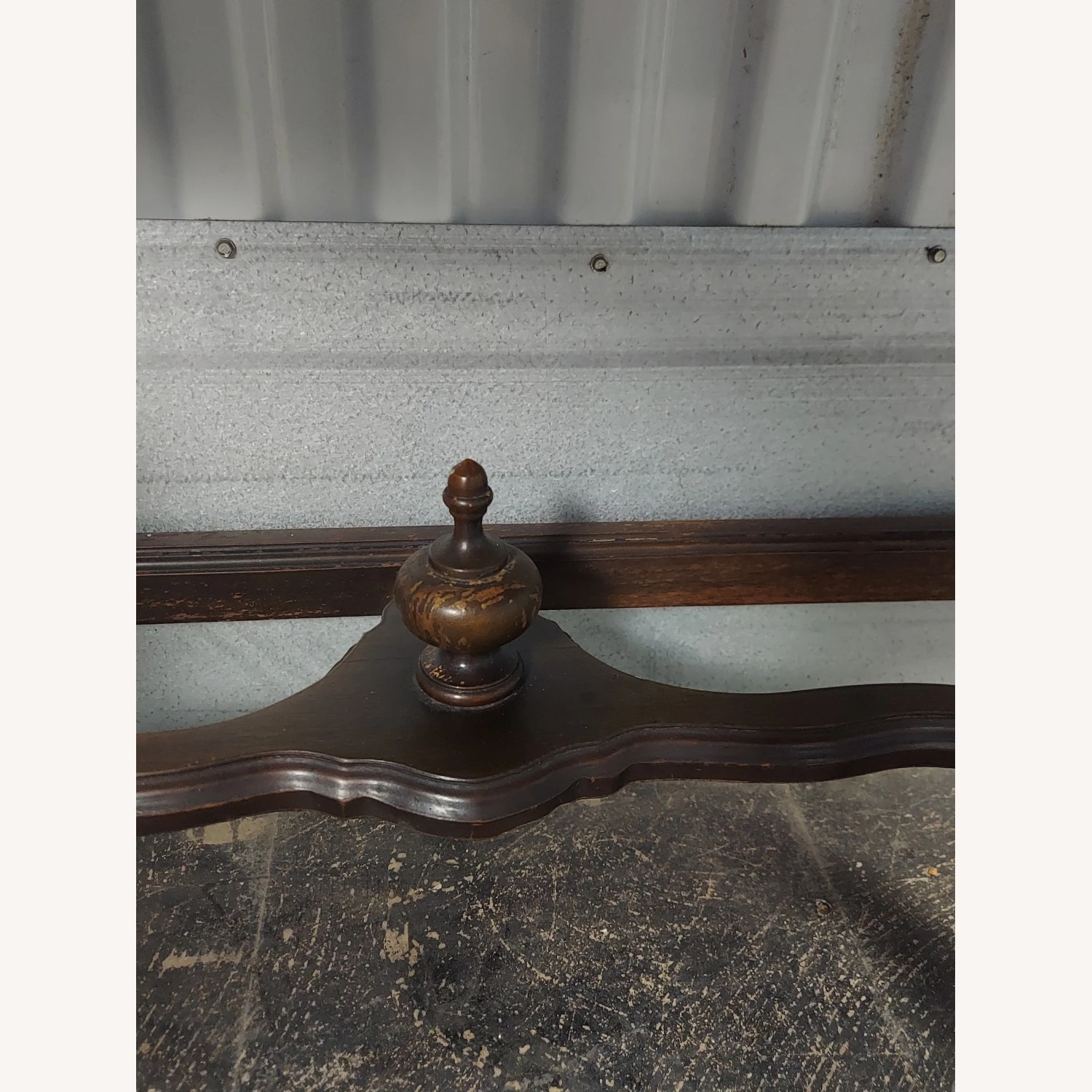 Victorian Style Entrance Table 11 Victorian Style Entrance Table - Image 11