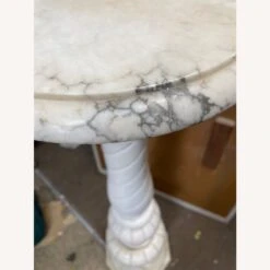 Vinotemp Vintage Italian Marble Pedestal/Flower Vase Stand